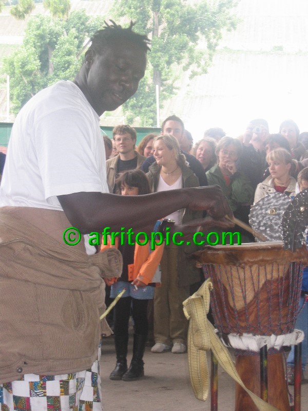 ../Images/afw2006d 386.jpg